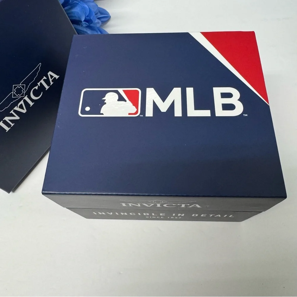 ⚾️NIB INVICTA SPECIALTY NY YANKEES WATCH